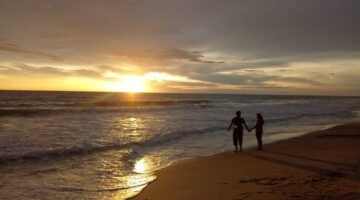 southern beach sunset in sri lanka beach tour