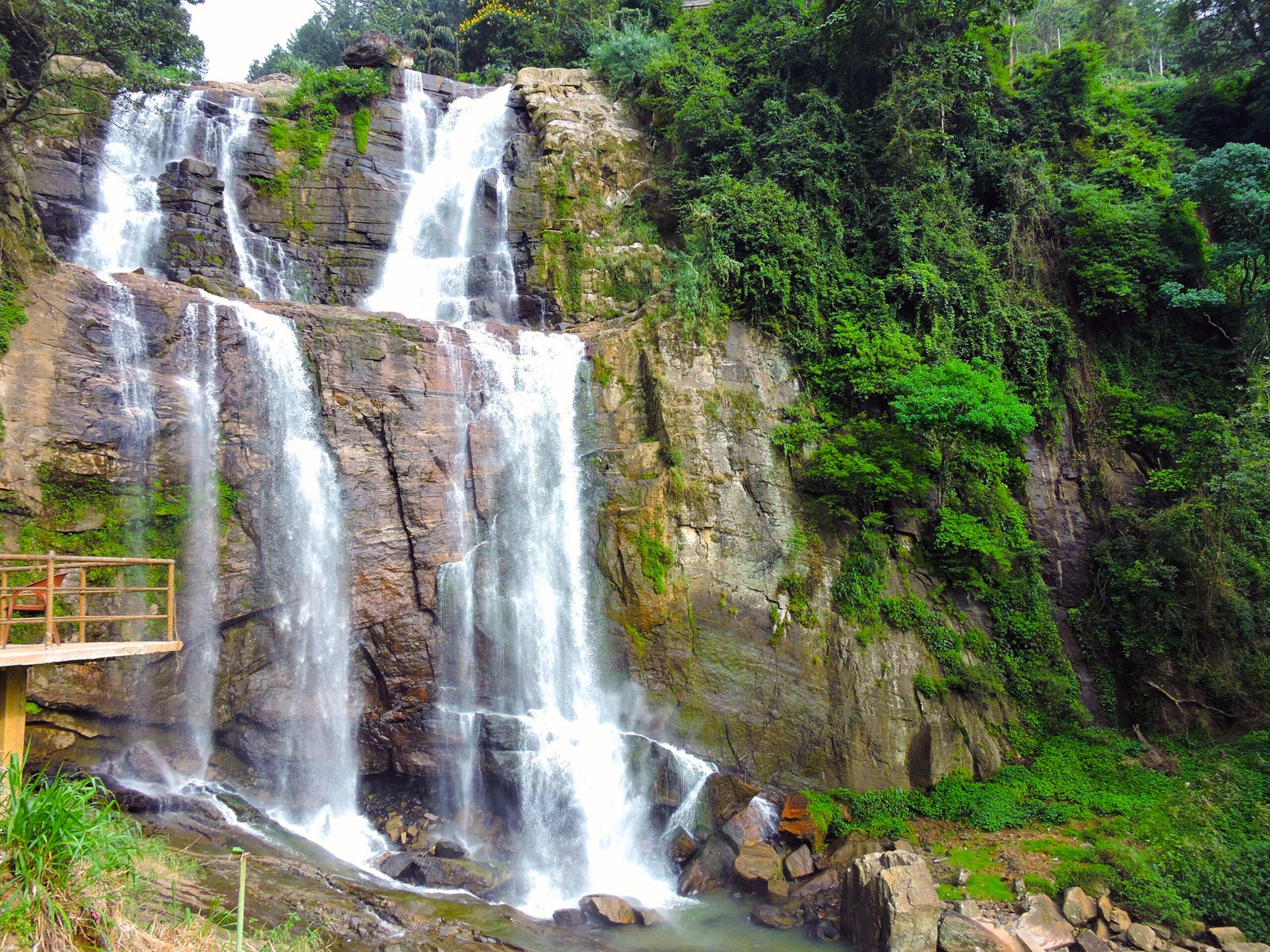 Ramboda waterfall